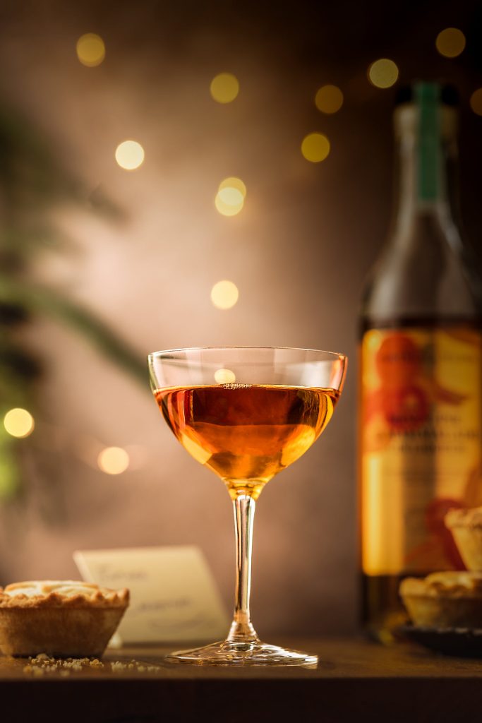 Fortnum and Mason Mince Pie Marmalade Gin Liqueur - Lou Carruthers Photography - Cotswold Drink Photographer